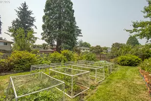 7491 SE La Paz St, Milwaukie, OR 97267 - Photo 32