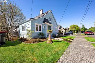 341 Kensington Ave, Astoria, OR 97103 - Photo 2