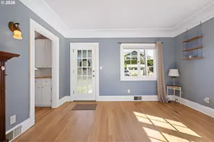 341 Kensington Ave, Astoria, OR 97103 - Photo 6