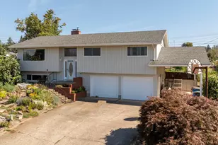 4201 Center St, Washougal, WA 98671 - Photo 1