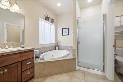 478 Pebble Beach Dr, Creswell, OR 97426 - Photo 18