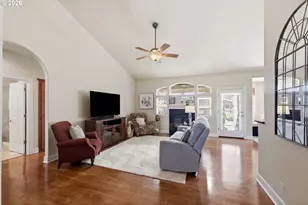 478 Pebble Beach Dr, Creswell, OR 97426 - Photo 4