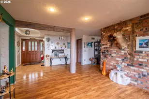 875 Signal Way, Coos Bay, OR 97420 - Photo 4