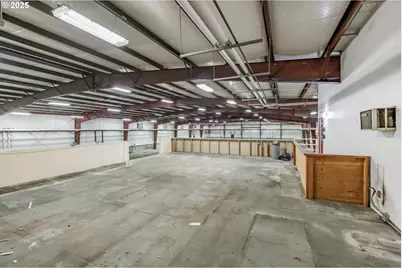 595 N Fir Villa Rd, Dallas, OR 97338 - Photo 12