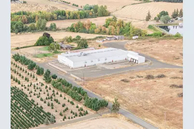 595 N Fir Villa Rd, Dallas, OR 97338 - Photo 4