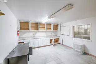 595 N Fir Villa Rd, Dallas, OR 97338 - Photo 20