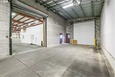 595 N Fir Villa Rd, Dallas, OR 97338 - Photo 18