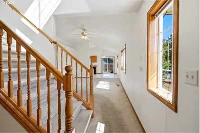 1775 NW 23rd St, McMinnville, OR 97128 - Photo 4