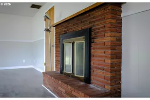 1210 River Bend Rd, Salem, OR 97304 - Photo 12