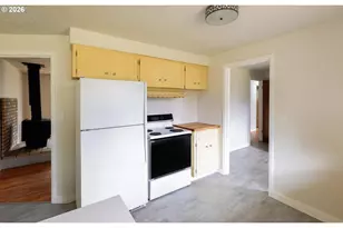 1210 River Bend Rd, Salem, OR 97304 - Photo 8
