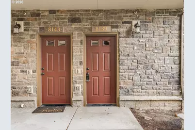 8139 NE Rockne Way, Hillsboro, OR 97006 - Photo 4