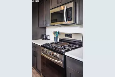 18107 NE 46th Ave, Vancouver, WA 98686 - Photo 8