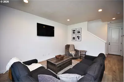 18107 NE 46th Ave, Vancouver, WA 98686 - Photo 4