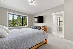 7385 SW 77th Ave, Portland, OR 97223 - Photo 32