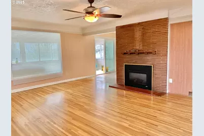 1518 Z St, Vancouver, WA 98661 - Photo 4