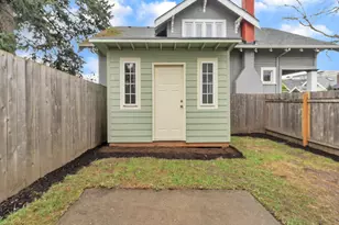 3862 SE Ivon St, Portland, OR 97202 - Photo 30