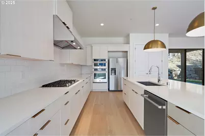 4770 N Elk Dr, Camas, WA 98607 - Photo 16