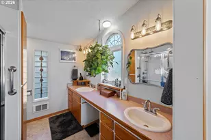 770 18th Ave, Coos Bay, OR 97420 - Photo 6