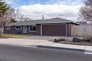 1650 SW 16th St, Redmond, OR 97756 - Photo 2