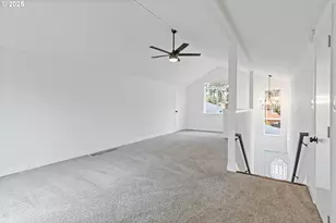 23 SE 205th Pl, Gresham, OR 97030 - Photo 16