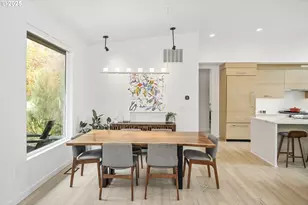 11504 NW Damascus St, Portland, OR 97229 - Photo 8