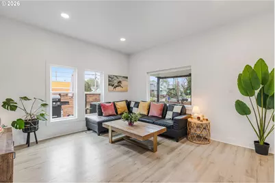 8007 N Hudson St, Portland, OR 97203 - Photo 14