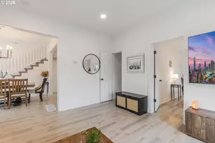 8007 N Hudson St, Portland, OR 97203 - Photo 12