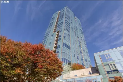 1075 NW Northrup St #1715, Portland, OR 97209 - Photo 4