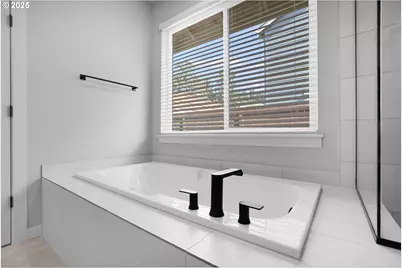 5505 N 87th Ave, Camas, WA 98607 - Photo 32