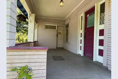 235 SE 14th Ave, Portland, OR 97214 - Photo 2