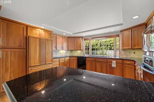 1715 NE 169th Ave, Portland, OR 97230 - Photo 8