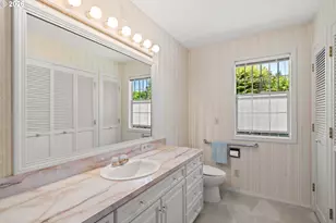 1715 NE 169th Ave, Portland, OR 97230 - Photo 14