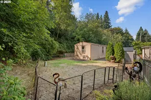 17655 Bluff Rd, Sandy, OR 97055 - Photo 22