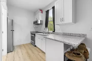 8780 SE Flavel St, Portland, OR 97266 - Photo 30