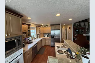 33174 Langmack Rd, Lebanon, OR 97355 - Photo 10