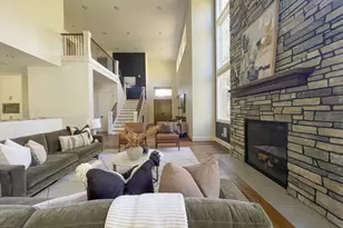 13648 Goodall Rd, Lake Oswego, OR 97034 - Photo 12