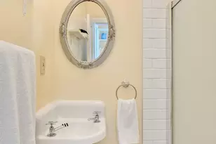 817 Exchange St, Astoria, OR 97103 - Photo 26