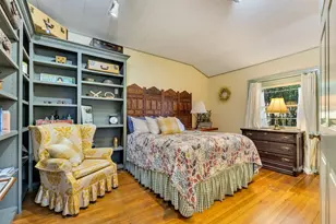 817 Exchange St, Astoria, OR 97103 - Photo 16