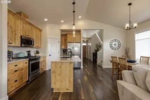 1779 SE Academy St, Dallas, OR 97338 - Photo 6