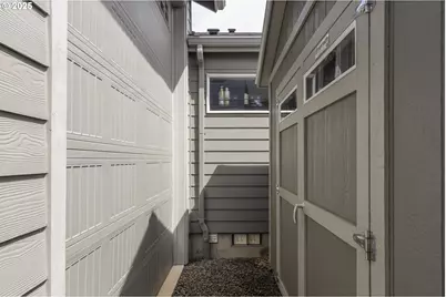 1779 SE Academy St, Dallas, OR 97338 - Photo 26