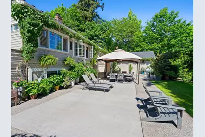 3409 SE Aldercrest Rd, Milwaukie, OR 97222 - Photo 30