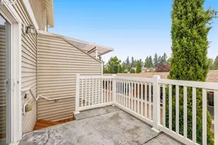 11885 SE Pine St, Portland, OR 97216 - Photo 20