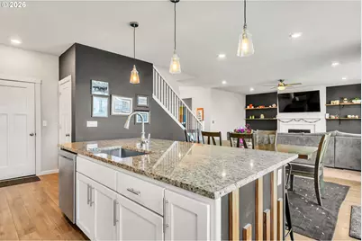 1397 Farmington Dr, Junction City, OR 97448 - Photo 8