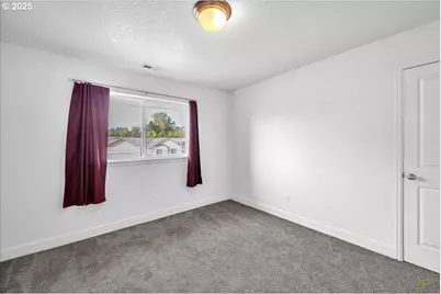 59174 Whitetail Ave, Saint Helens, OR 97051 - Photo 18