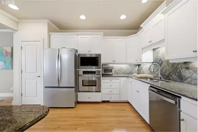 2246 Saint Moritz Loop, West Linn, OR 97068 - Photo 18