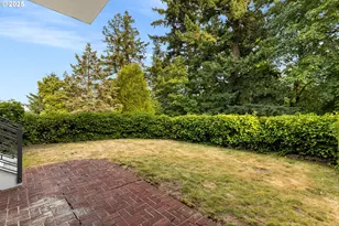 1136 SW Davenport St, Portland, OR 97201 - Photo 40