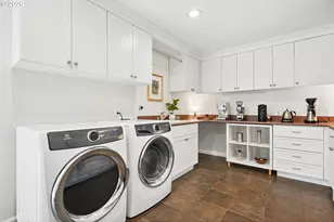 4135 SW Parkview Ave, Portland, OR 97225 - Photo 14