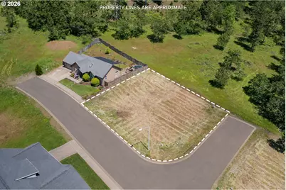 06000 N Hyland Ln, Lowell, OR 97452 - Photo 2