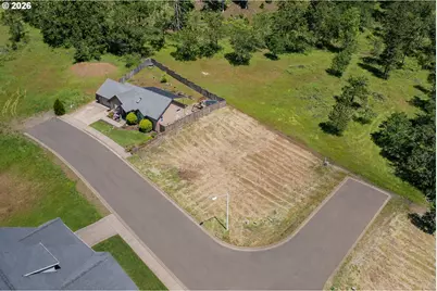 06000 N Hyland Ln, Lowell, OR 97452 - Photo 1