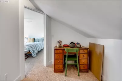 1610 NE 13th St, Lincoln City, OR 97367 - Photo 22